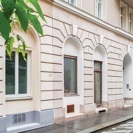 One-Bedroom Apartment In Wien Екстер'єр фото